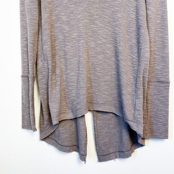 Free People We the Free Split Back Hi-Lo Turtleneck Top Stone Gray Small Lagom - Picture 5 of 13